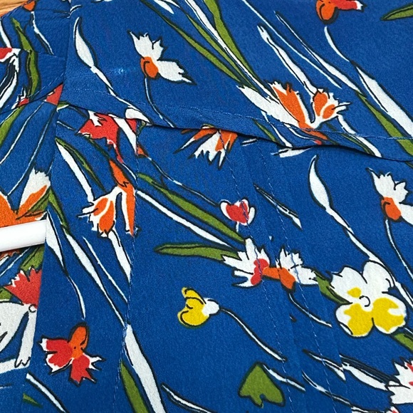 Zara Basic Blue Floral Blouse EUC Size XS - Picture 3 of 6